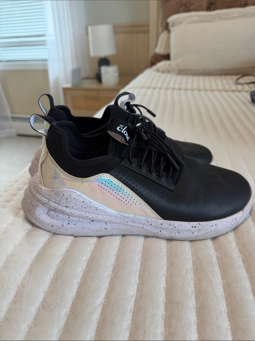 Clove Black Iridescent Women's Sneaker
